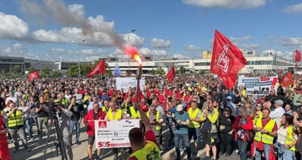 财盛配资 一个月超2.4万汽车人被开！特斯拉开了7位经理，车圈再掀裁员潮